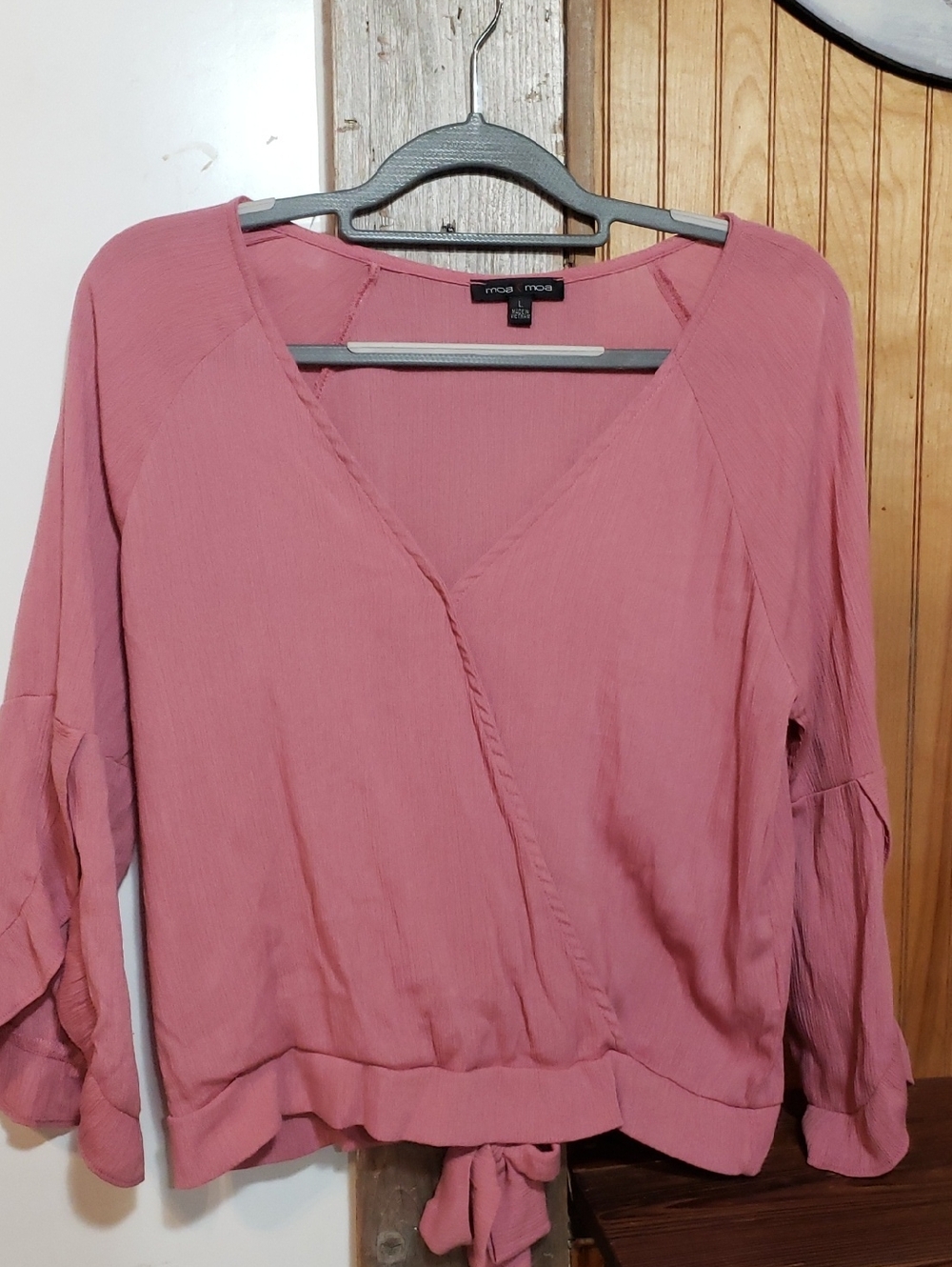 Moa Moa Pink Top Bell Ruffle Sleeves Size Large  Detail Tie Bow On Back